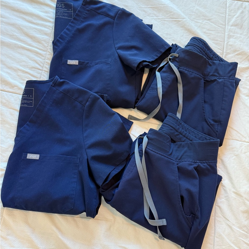 Figs Navy Blue Scrub Set
